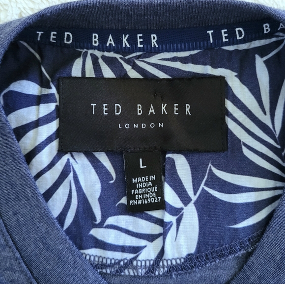 Ted Baker Heather Blue💙 Logo Tee👕 - NWT - Picture 4 of 13